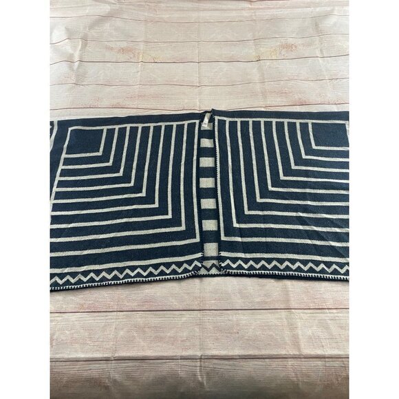 Ann Taylor Loft Blue And White Patterned Poncho - OS - Picture 2 of 11